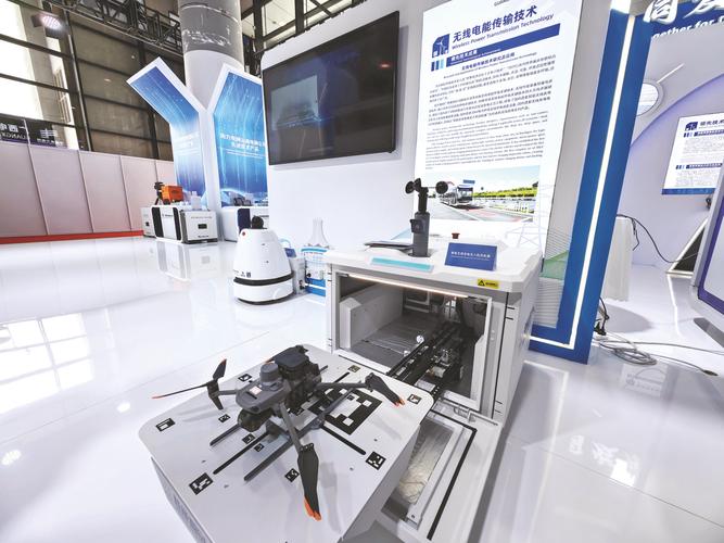 两模板压铸机应用效果_三板模调机技巧_两模板压铸机技术优势