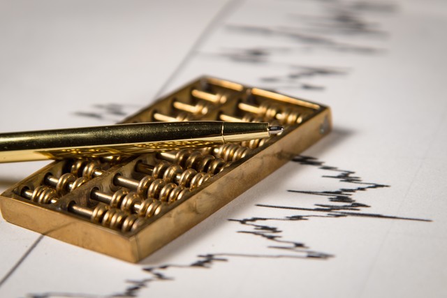 深圳新股民在哪开户_9月新开户数暴涨_同比涨幅61%_前三季度累计开户破2015万_股吧讨论开户潮_新股民扎堆_机构加仓_政策托底_虚拟资产交易牌照_居民存款流出_