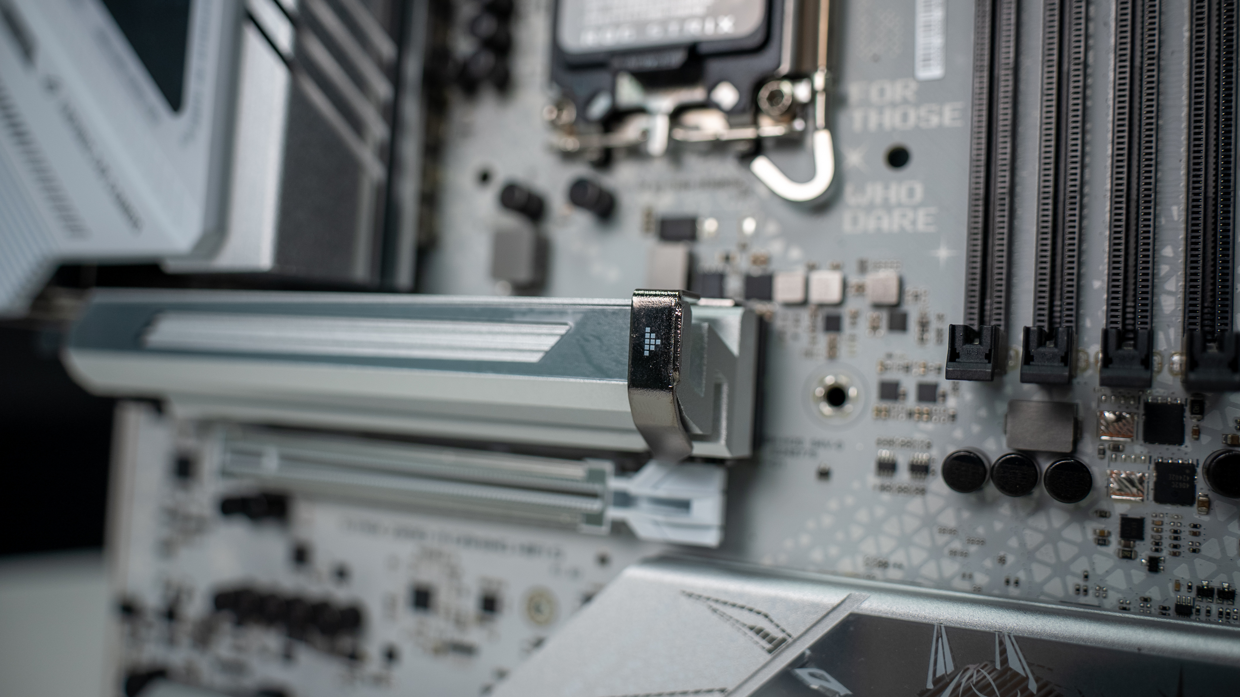 英特尔Ultra 7 270K Plus性能分析_intel处理器系列_英特尔Ultra 5 250K Plus评测